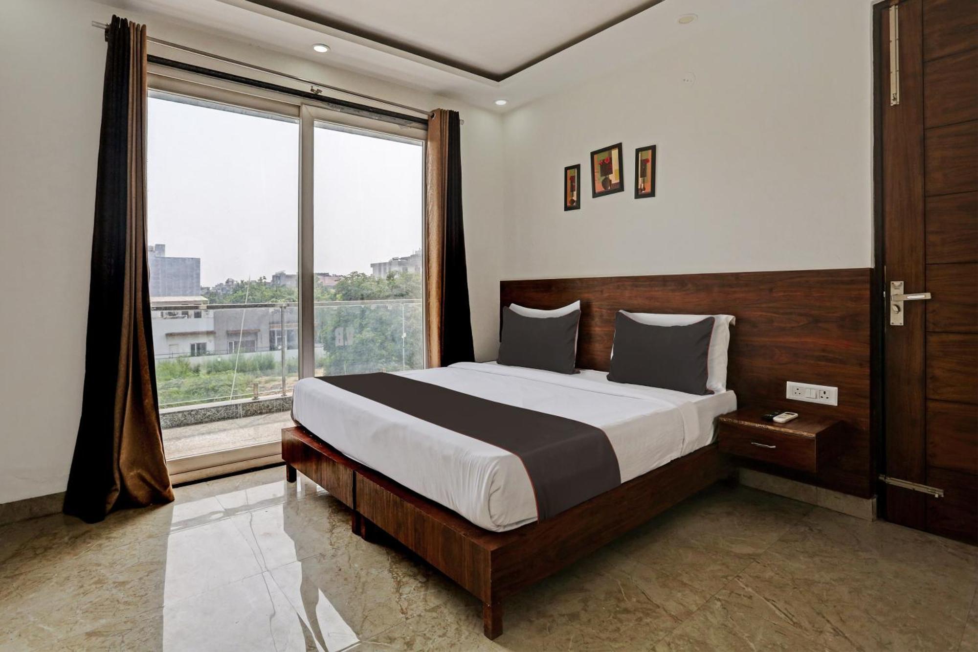 Hotel O Vikrant Residency Gurgaon Buitenkant foto